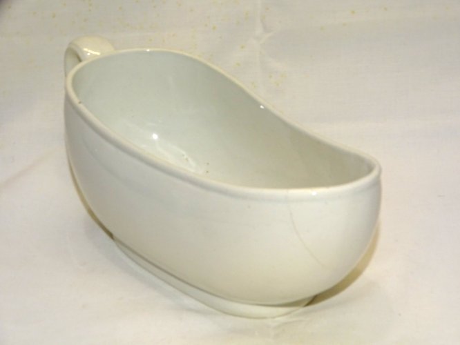 -GRAND BOURDALOUE CERAMIQUE MOULIN DES LOUPS POT DE CHAMBRE FEMININ XIXe   D
