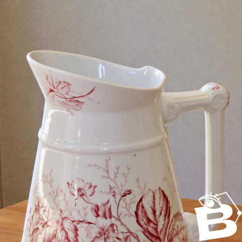 Grand broc de toilette ancien du XIXe terre de fer rose Imperial Bonn