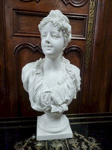GRAND BUSTE EN BISCUIT DE FEMME DE 51 CM DE HAUT
