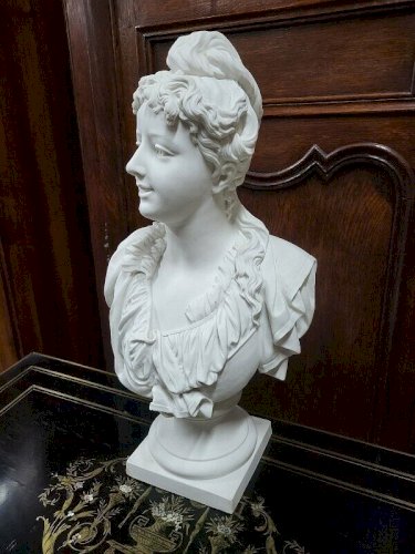 GRAND BUSTE EN BISCUIT DE FEMME DE 51 CM DE HAUT