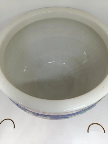 grand cache pot dorigine floral a decor de fruits et papillon en bon etat