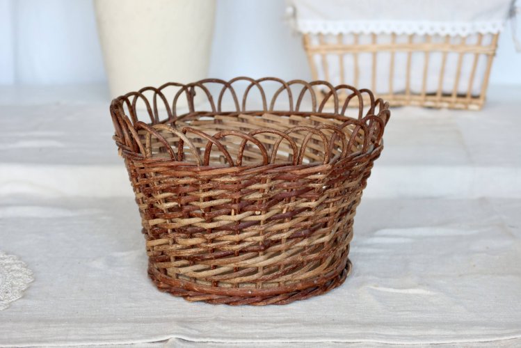 Grand cache-pot vintage en rotin tressé