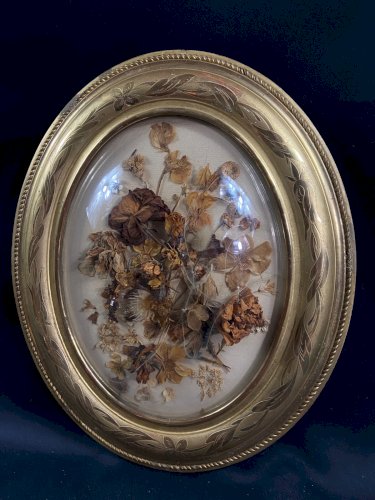 Grand cadre de mariage en bois doré à vue ovale & verre bombé XIXe Napoléon III