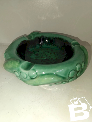 grand cendrier annee 50-60 made in france signé Terre et feu en bon etat