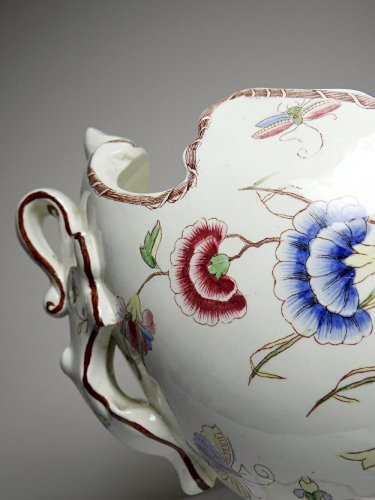 Grand centre de table, ancienne faïence polychrome Gien, Longchamp ou Rouen