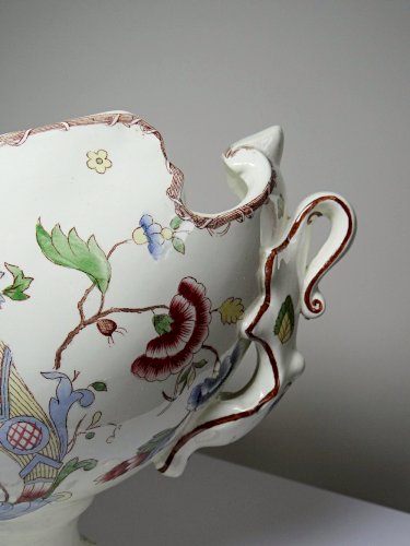 Grand centre de table, ancienne faïence polychrome Gien, Longchamp ou Rouen