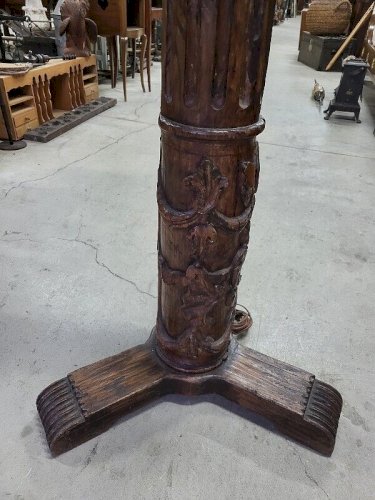 GRAND LAMPADAIRE EN COLONNE EN BOIS DU XVIII ème SIECLE