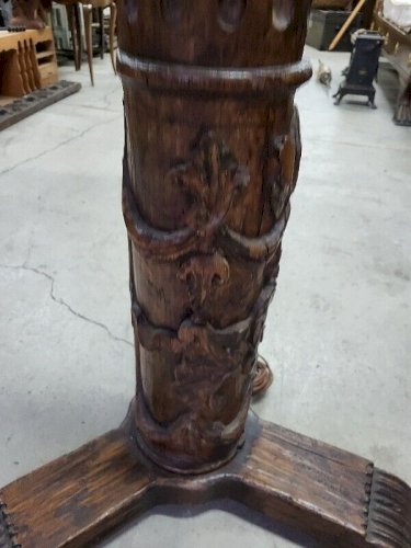 GRAND LAMPADAIRE EN COLONNE EN BOIS DU XVIII ème SIECLE