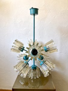 Grand lustre 9 feux en verre moulé et métal turquoise, Leclaire & Schäfer – Années 1960