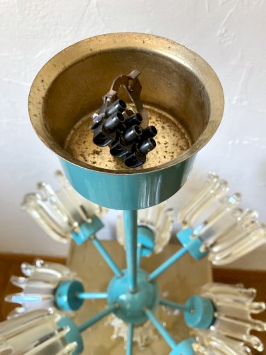 Grand lustre 9 feux en verre moulé et métal turquoise, Leclaire & Schäfer – Années 1960