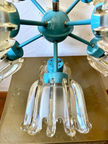 Grand lustre 9 feux en verre moulé et métal turquoise, Leclaire & Schäfer – Années 1960