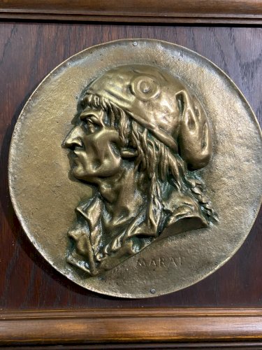 Grand médaillon haut-relief bronze Marat Révolution Française IIIe République