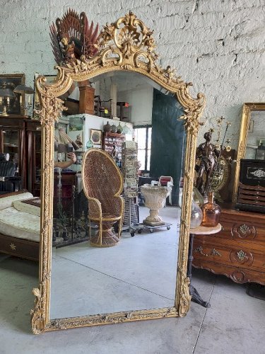 GRAND MIROIR DORE LOUIS XV A COQUILLE DU XIX ème SIECLE