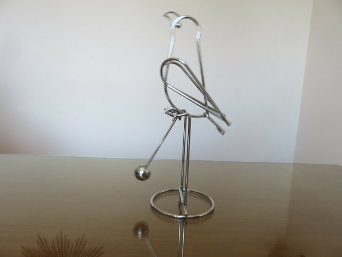 GRAND MOBILE CINETIQUE EN METAL CHROME  OISEAU, PERROQUET  ANNEES 70 VINTAGE