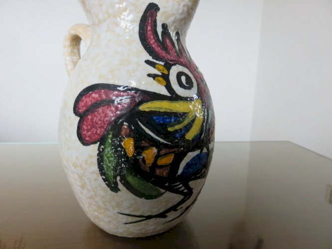 GRAND PICHET EN CERAMIQUE  COQ  COLORE ET STYLISE ANNEES 50 60 VINTAGE