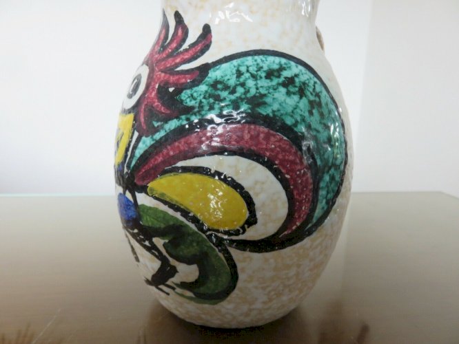 GRAND PICHET EN CERAMIQUE  COQ  COLORE ET STYLISE ANNEES 50 60 VINTAGE