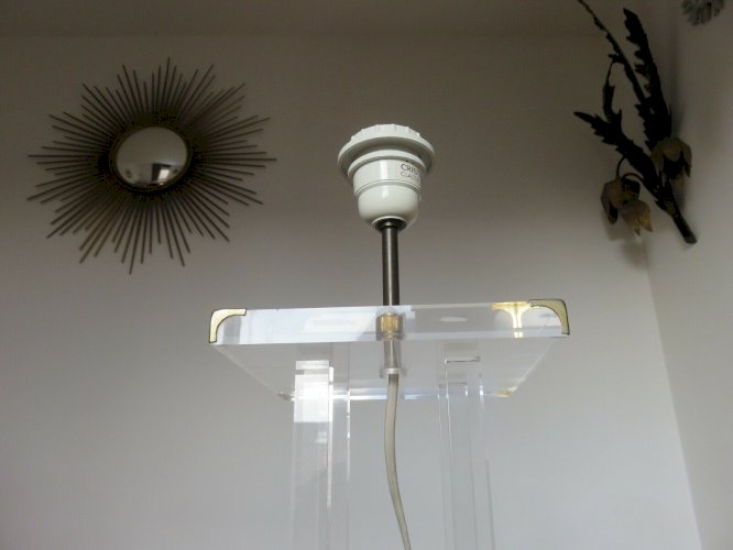 GRAND PIED DE LAMPE  ROCHE BOBOIS  EN PLEXIGLASS TRANSLUCIDE ANNEES 70 