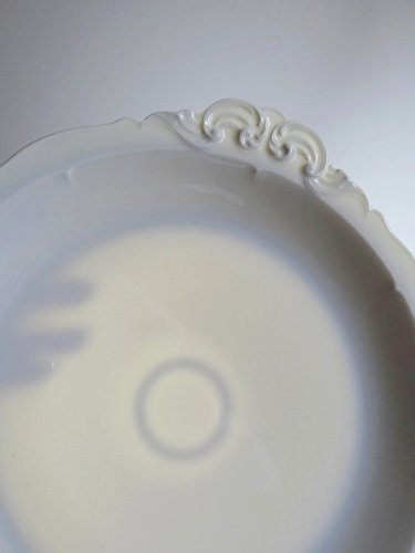 Grand plat de service porcelaine fine de Limoges blanche vintage/ancien
