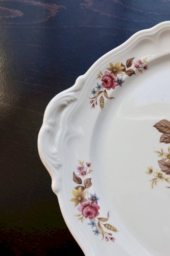 Grand plat de service rond vintage Moulin des Loups