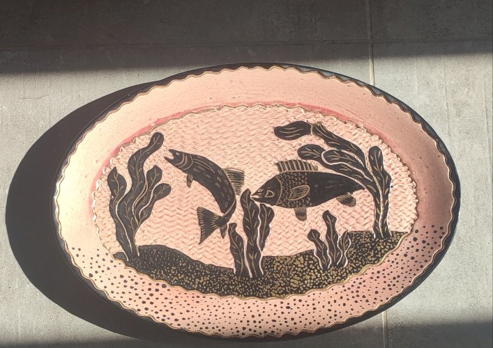 Grand plat en faïence émaillée signé Tony Jaillet années 50-60