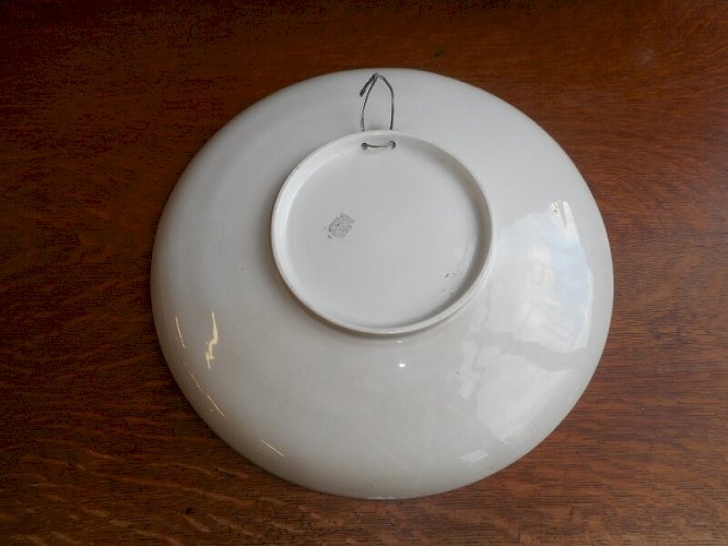 GRAND PLAT ROND EN FAIENCE D'ONNAING NORD