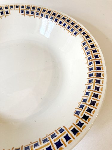 Grand plat rond Faïencerie Nouvelle de Givors, modèle "Maryse"