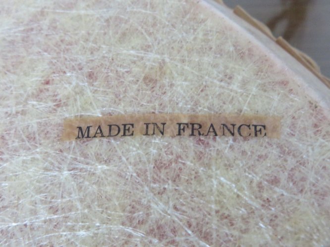 GRAND PLATEAU ROND EN ROTIN ET FIBRE DE VERRE  CARREAUX VICHY  ANNEES 50 60 