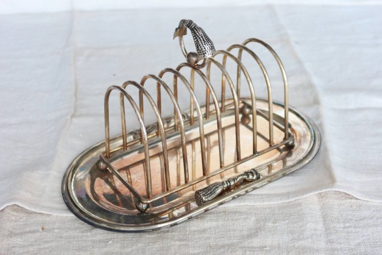 Grand porte-toast vintage métal argenté - Détail nœud de rideau