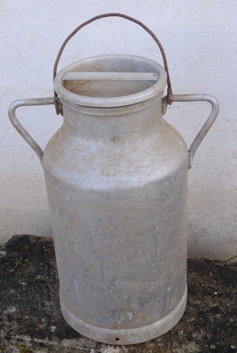 -GRAND POT A LAIT ALUMINIUM marque POURPRIX LYON & son couvercle déco