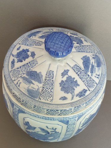 Grand pot ou vase à gingembre chinois en porcelaine bleu - blanc