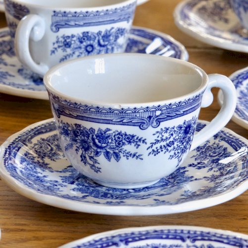 Grand service à café ancien en faïence English Style