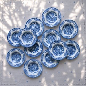 Grand service en faïence anglais 35 pièces signé Staffordshire Churchill