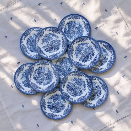 Grand service en faïence anglais 35 pièces signé Staffordshire Churchill