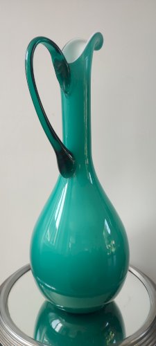Grand vase-aiguière vintage en verre doublé Empoli (38 cm)