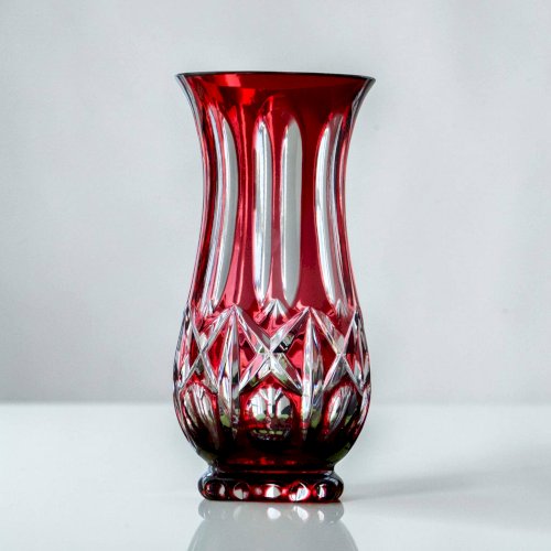 Grand vase allemand ancien en cristal rubis signé WMF