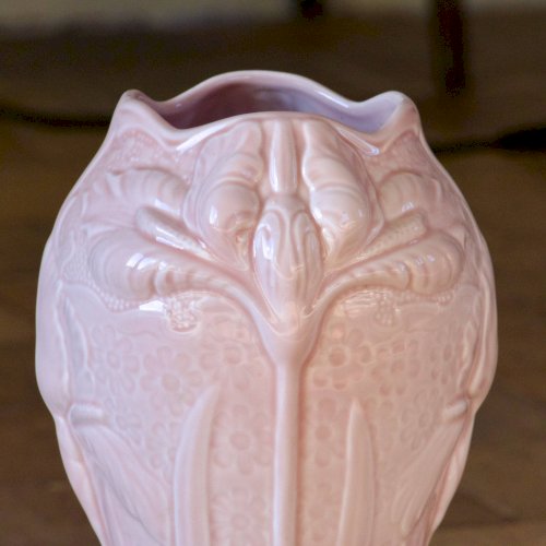Grand vase ancien Art Nouveau en barbotine signé Salis-les-Bains