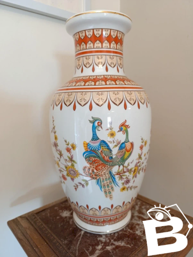 grand vase asiatique a decor floral et doiseaux en bon etat