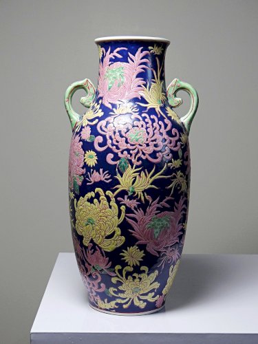 Grand vase balustre chinois vintage porcelaine émaillé à fleurs