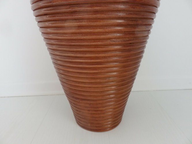 GRAND VASE DE SOL EN ROTIN DANS LE STYLE GABRIELLA CRESPI - PENCIL REED RATTAN -