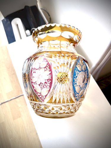 Grand vase en cristal de bohème