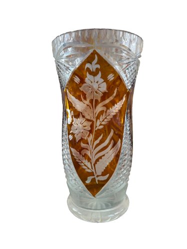 Grand vase en cristal overlay ambre – Décor floral gravé – 29 cm – Pologne