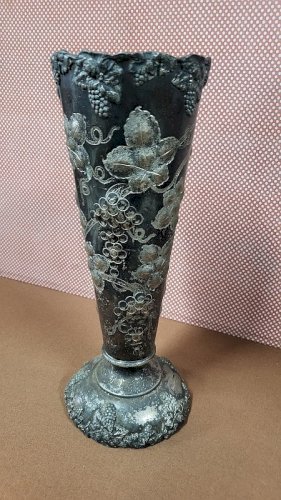 GRAND VASE EN METAL ARGENTE DE 35.7 CM DE HAUT