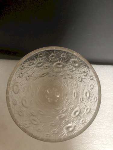 grand Vase en verre moulé  à décor de fleurs marque Italy  vintage