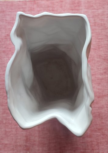Grand vase style "Kami" blanc mât effet papier froissé 
