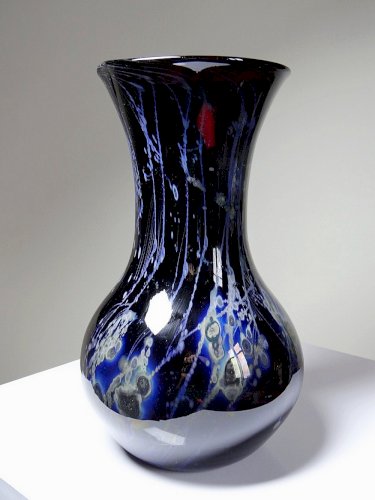 Grand vase verrerie d'art violet à inclusions paillerons d'argent vintage