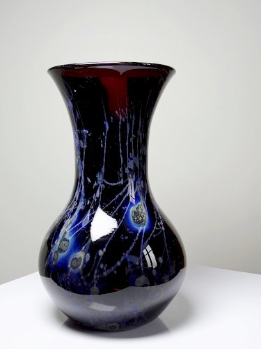 Grand vase verrerie d'art violet à inclusions paillerons d'argent vintage
