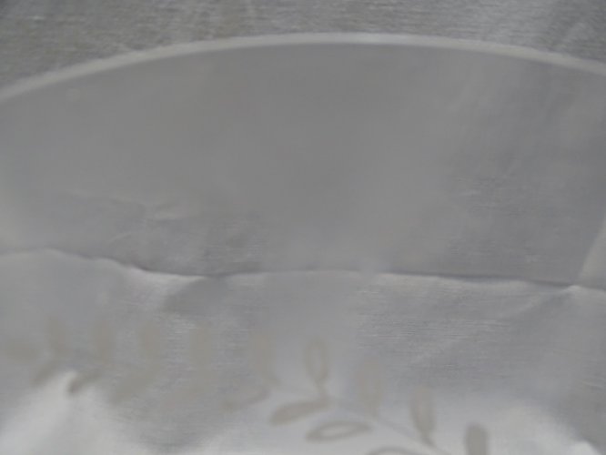 -GRAND VERRE A PIED EN VERRE CRISTALLIN FIN XIXe début XXe RINCE RAISIN ?    D