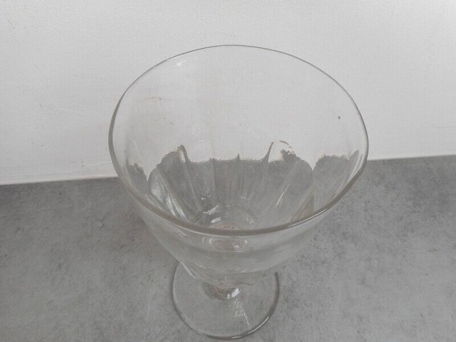 GRAND VERRE DU XIX ème SIECLE DE 20.5 CM DE HAUT