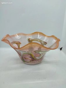grand vide poche en verre de forme original multicouleur signé en bon etat