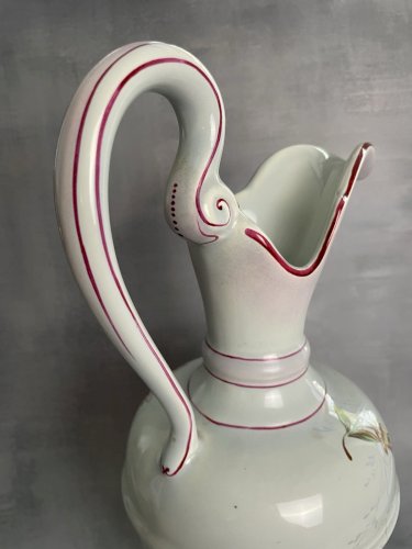 Grande aiguière vase faience K&G KG Lunéville décor libellule d'après Gallé
